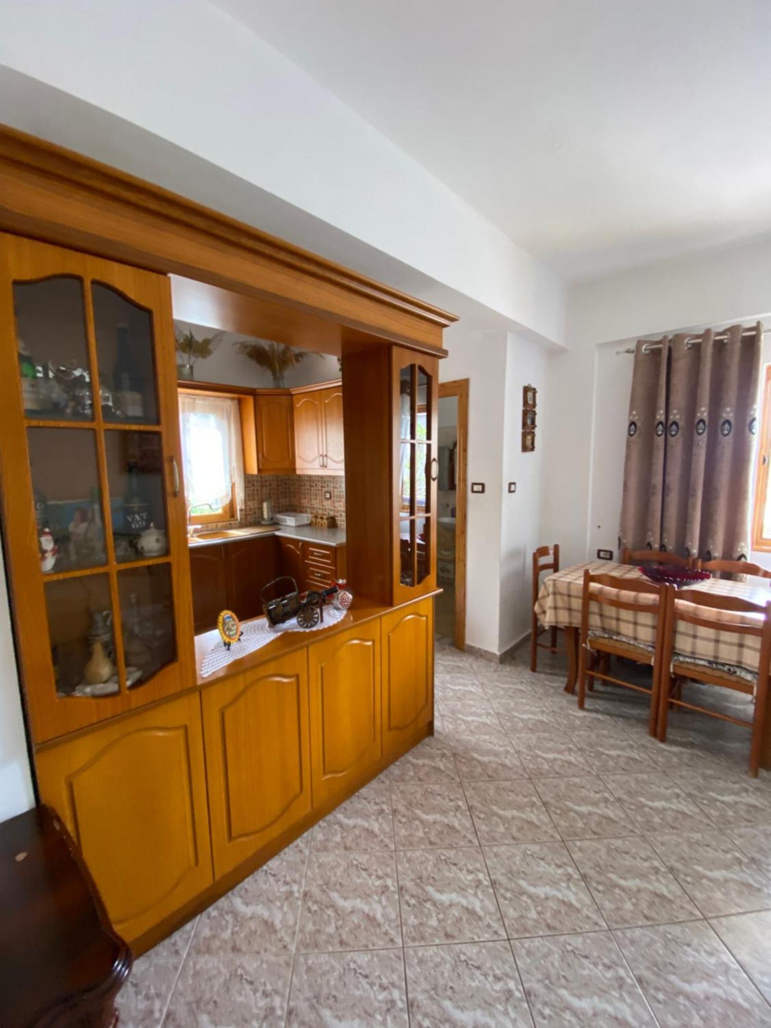 Albi'S Guesthouse Ksamil Extérieur photo