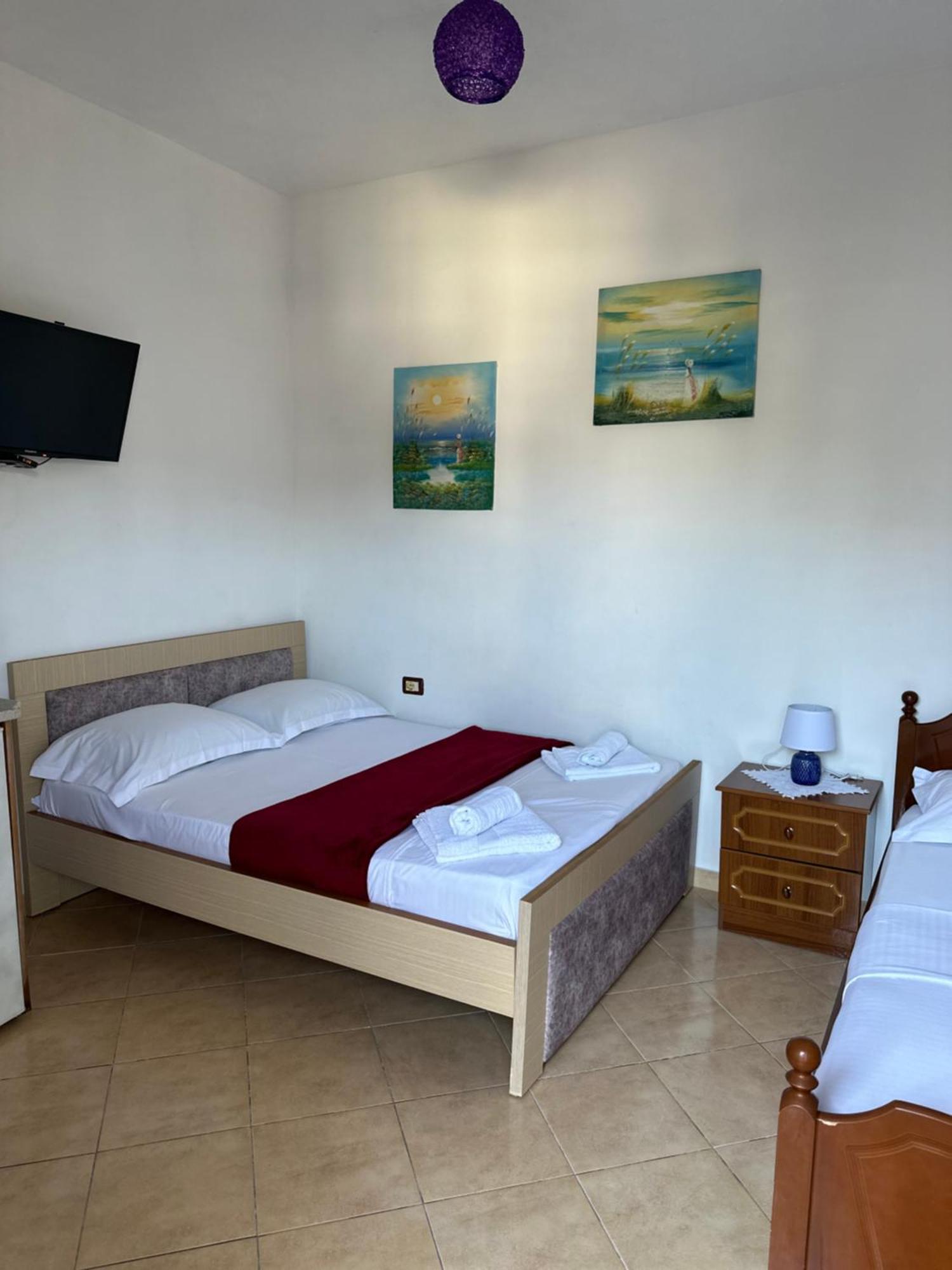 Albi'S Guesthouse Ksamil Extérieur photo