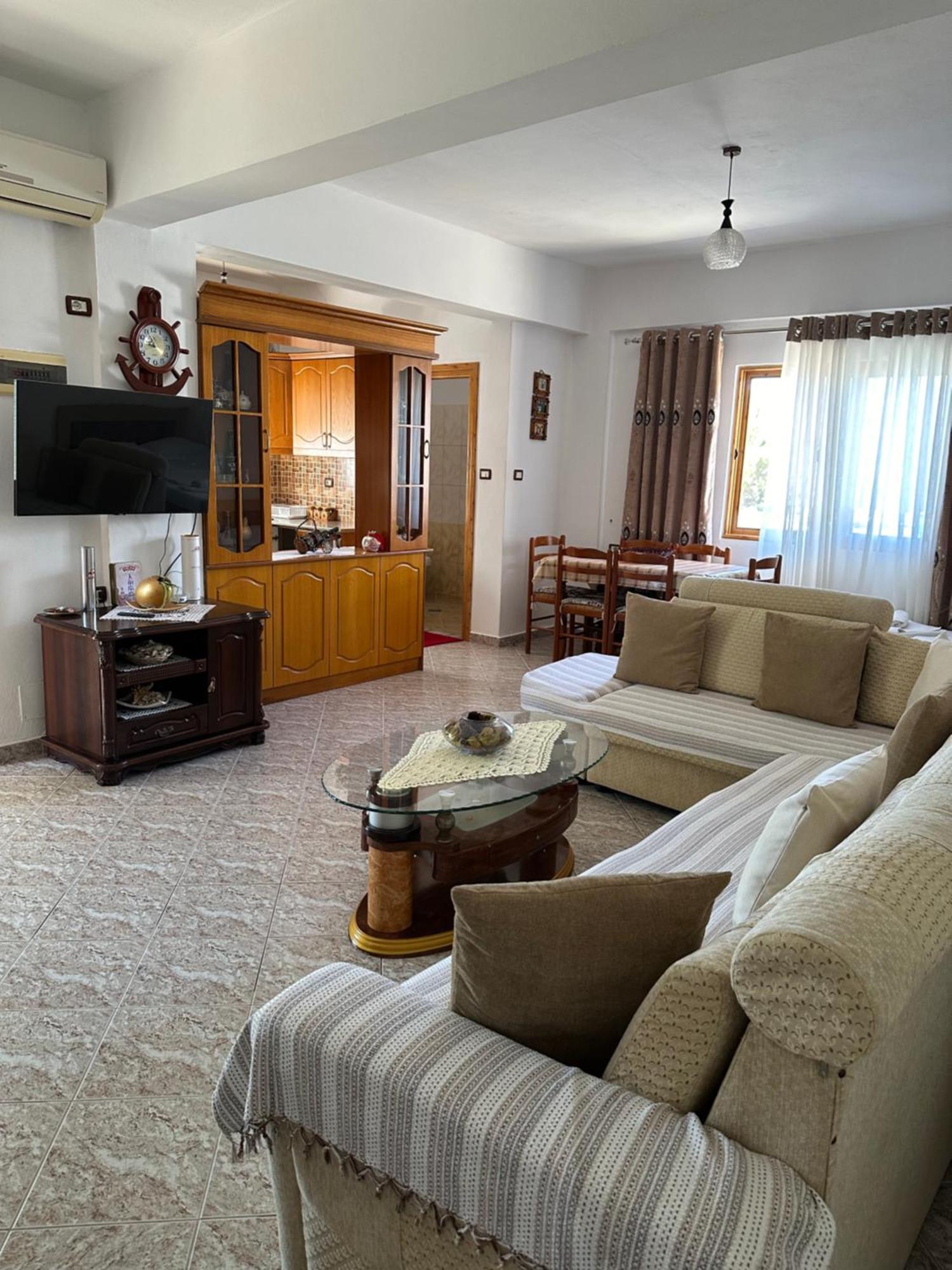 Albi'S Guesthouse Ksamil Extérieur photo